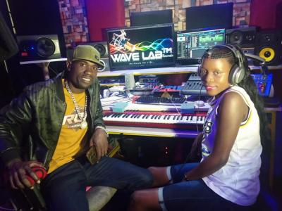 BAZUU IN STUDIO